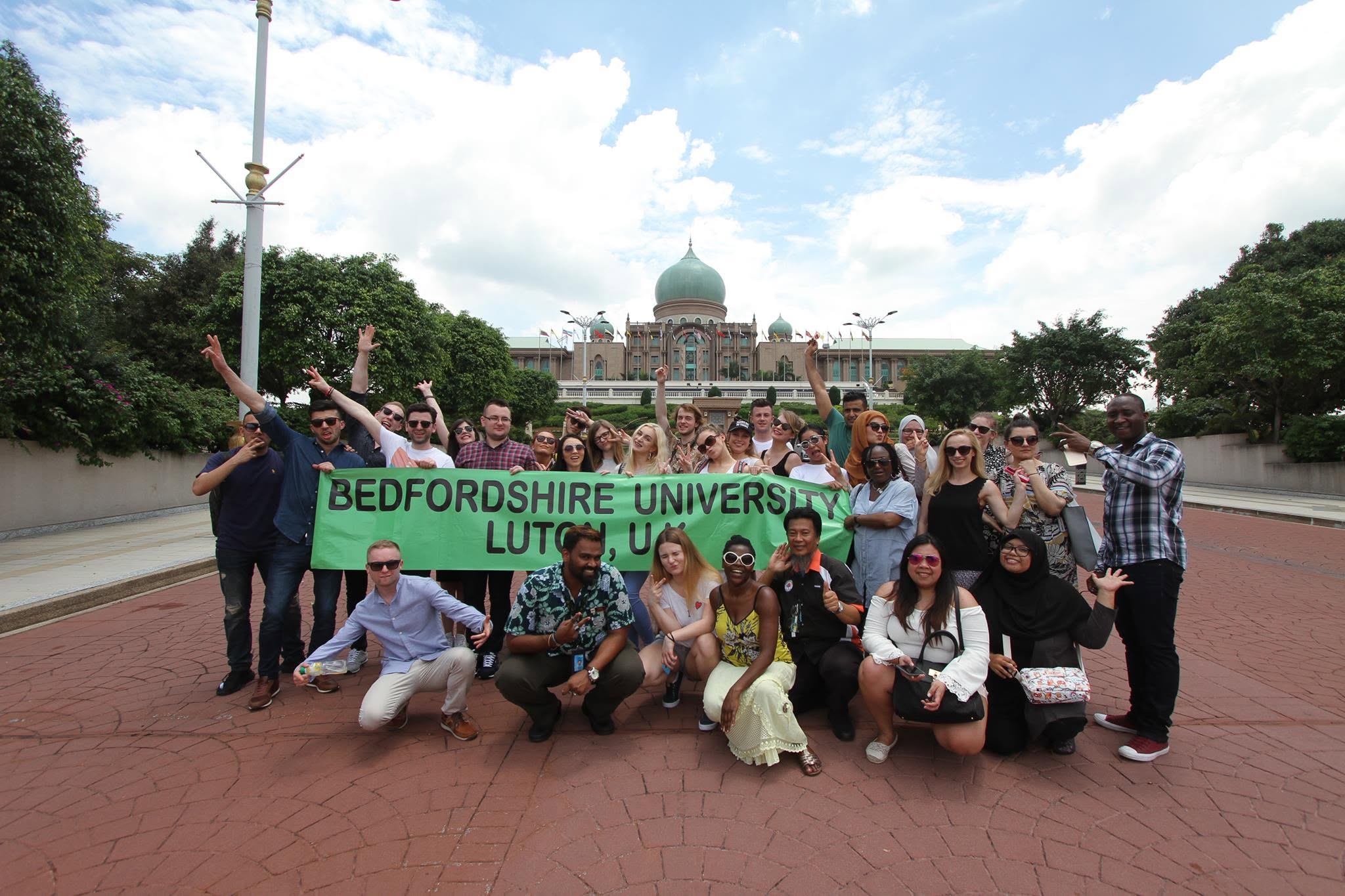 University of Bedfordshire International group